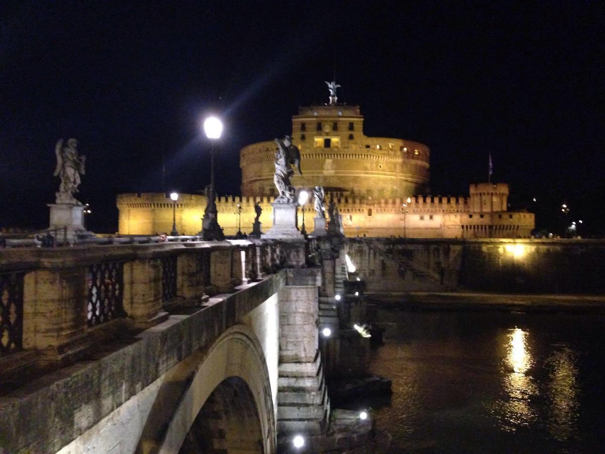 A Casa Di Ale E Lalla ローマ エクステリア 写真